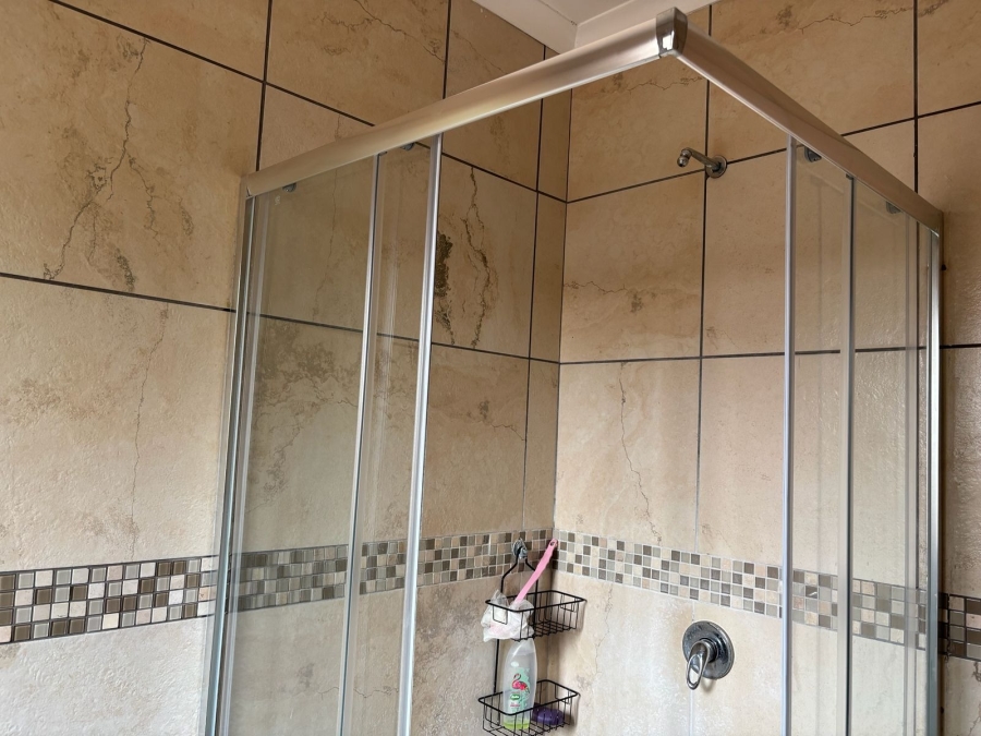 3 Bedroom Property for Sale in Mogwase North West